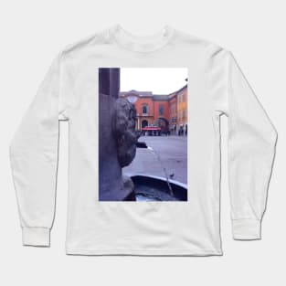 Reggio-Emilia. A fountain on Piazza Duomo. Emilia-Romagna, Italy 2009 Long Sleeve T-Shirt